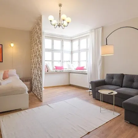 Διαμέρισμα Bayview On Dluga - By Hosty